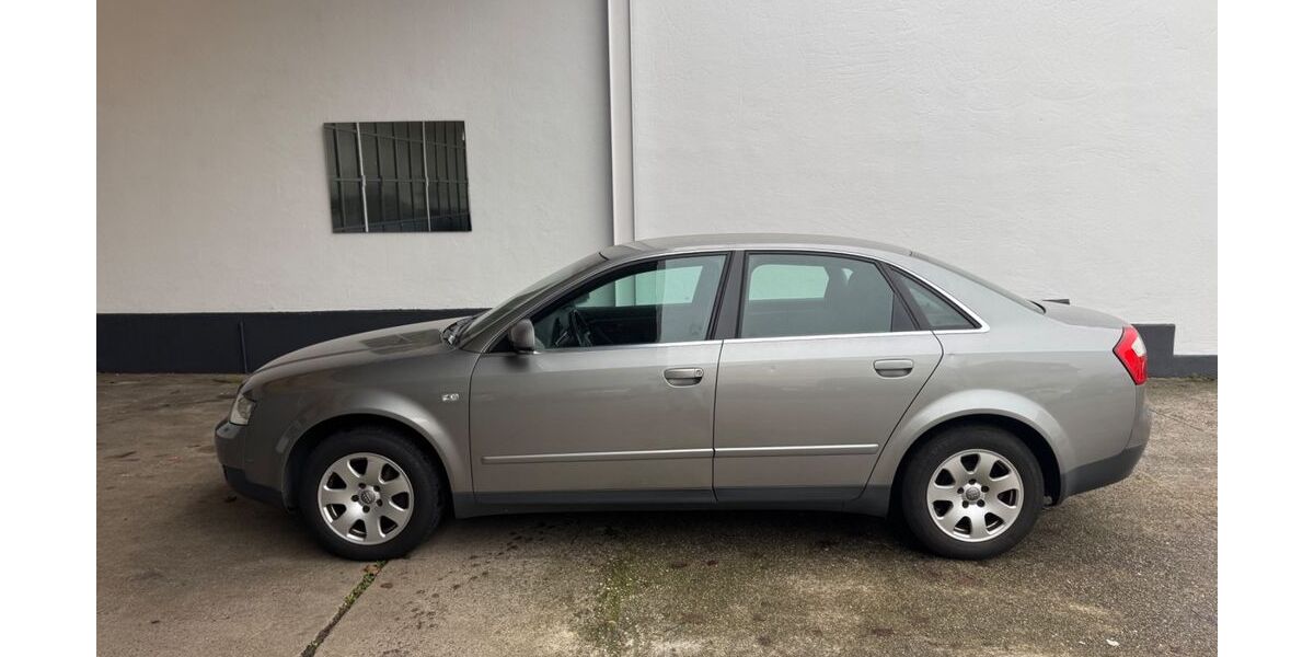 Audi A4 300.000 km 999 &euro; Ottersweier 77833