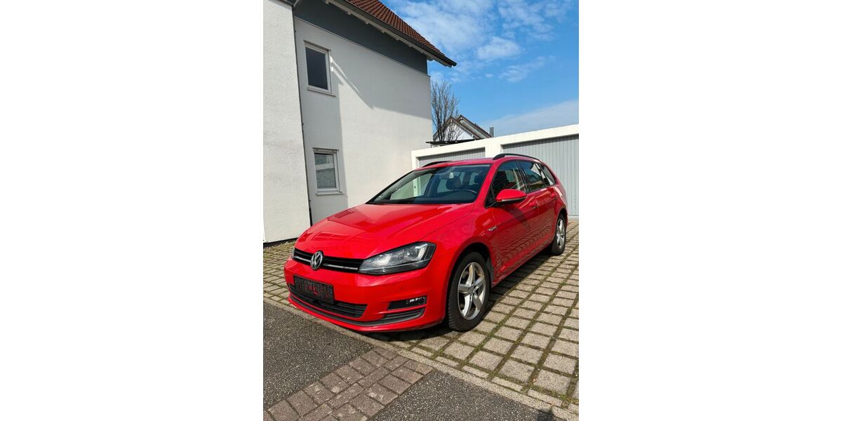 VW Golf 213.000 km 9.200 &euro; Oberkirch 77704