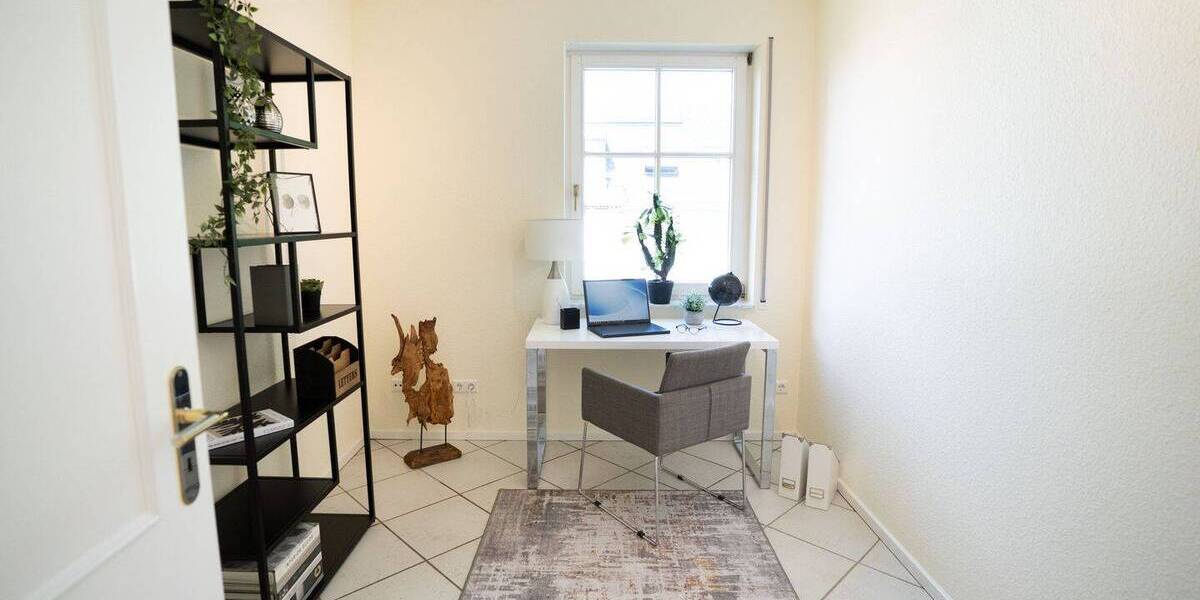 Etagenwohnung Baden-Baden Innenstadt - 3 Zimmer, 150 m&sup2;, 850.000&euro; | Angebot:25729897