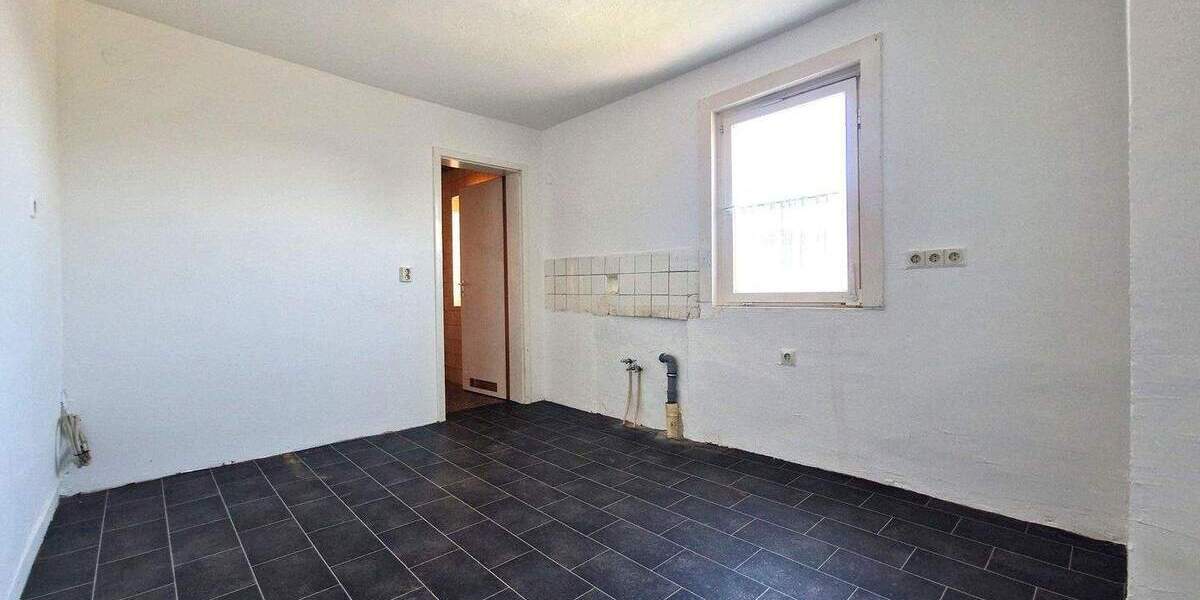 Bauernhaus, Landhaus Simmersfeld - OT Ettmannsweiler - 7 Zimmer, 163 m&sup2;, 159.000&euro; | Angebot:25694204