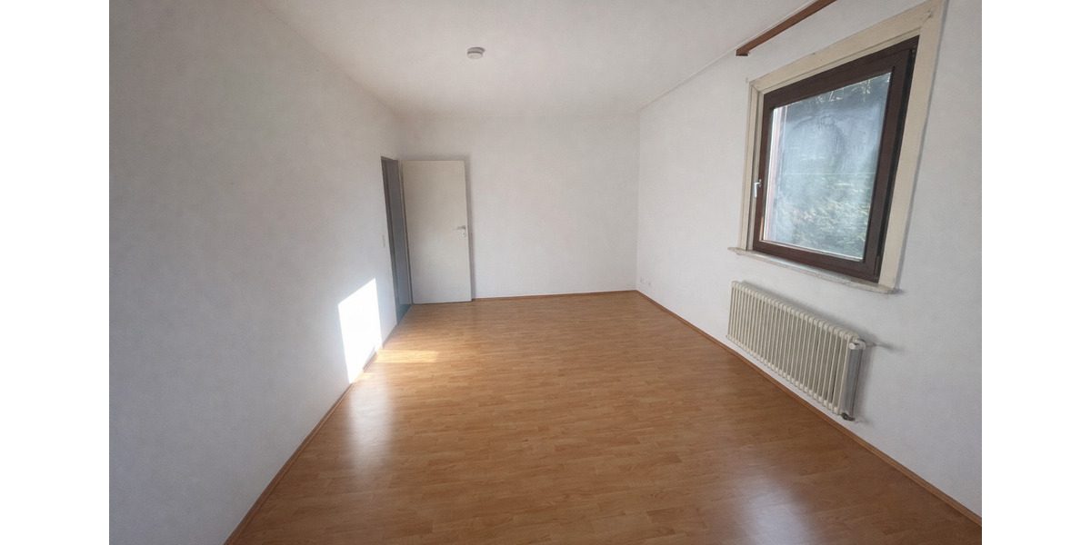 Mehrfamilienhaus, Wohnhaus Bad Wildbad - 7 Zimmer, 160 m&sup2;, 299.000&euro; | Angebot:24698220