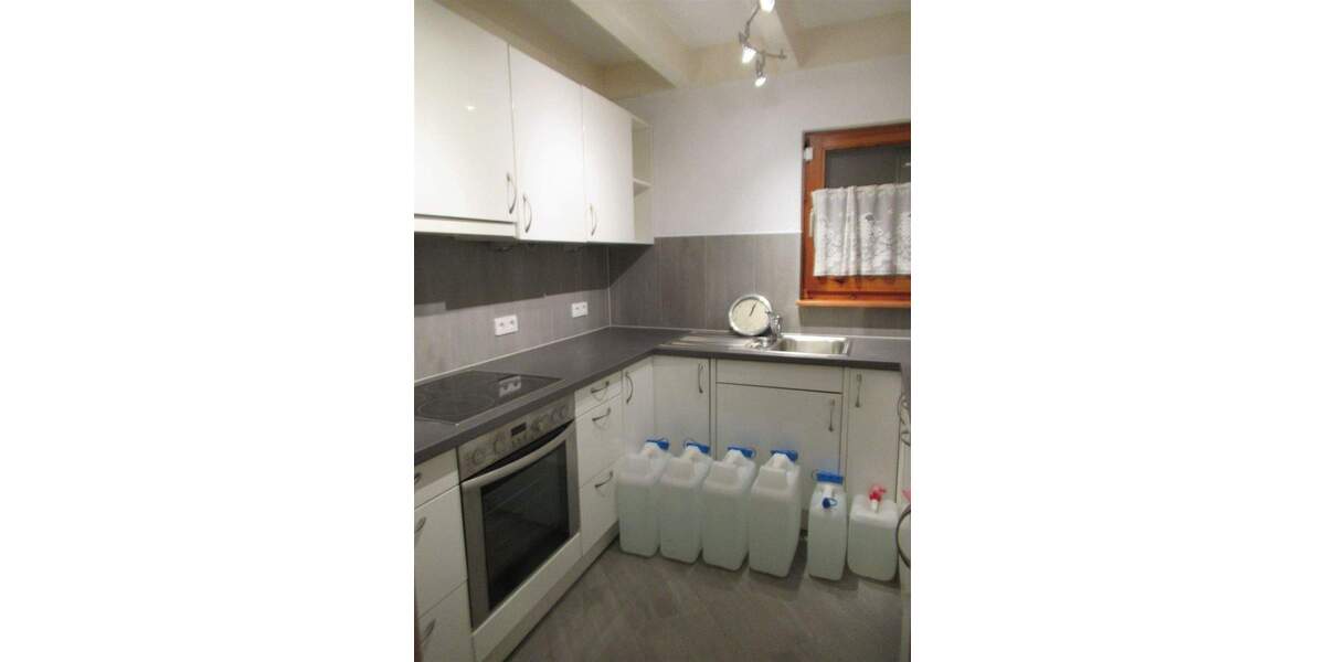 Einfamilienhaus Simmersfeld - 4 Zimmer, 96 m&sup2;, 260.000&euro; | Angebot:25731615