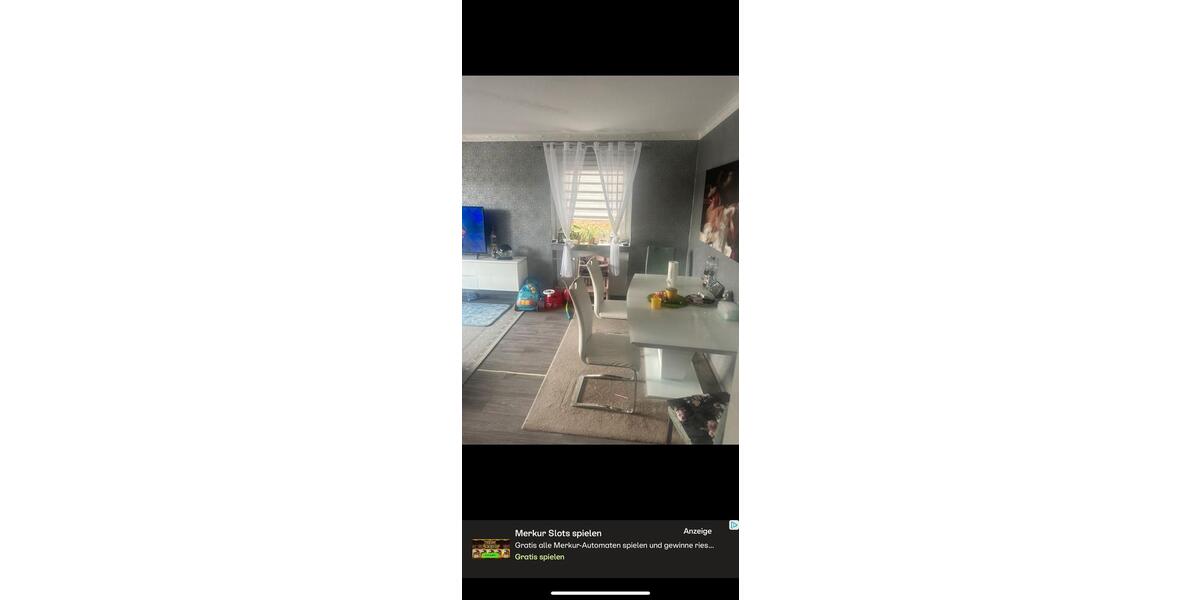 Etagenwohnung Dobel - 3 Zimmer, 92 m&sup2;, 1.300&euro; | Angebot:25392228