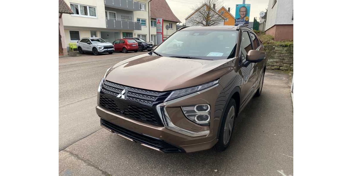 Mitsubishi Eclipse Cross 6.500 km 32.900 &euro; Straubenhardt-Ottenhausen 75334
