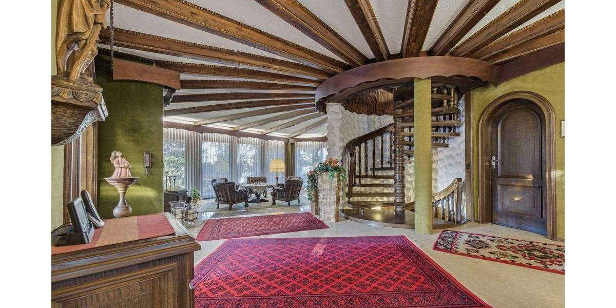 Einfamilienhaus Kuppenheim - 8 Zimmer, 216 m&sup2;, 749.000&euro; | Angebot:25728710