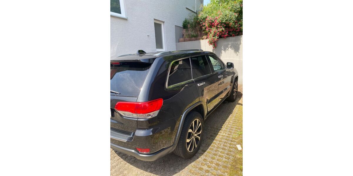Jeep Grand Cherokee 196.000 km 9.990 &euro; Ettlingen 76275