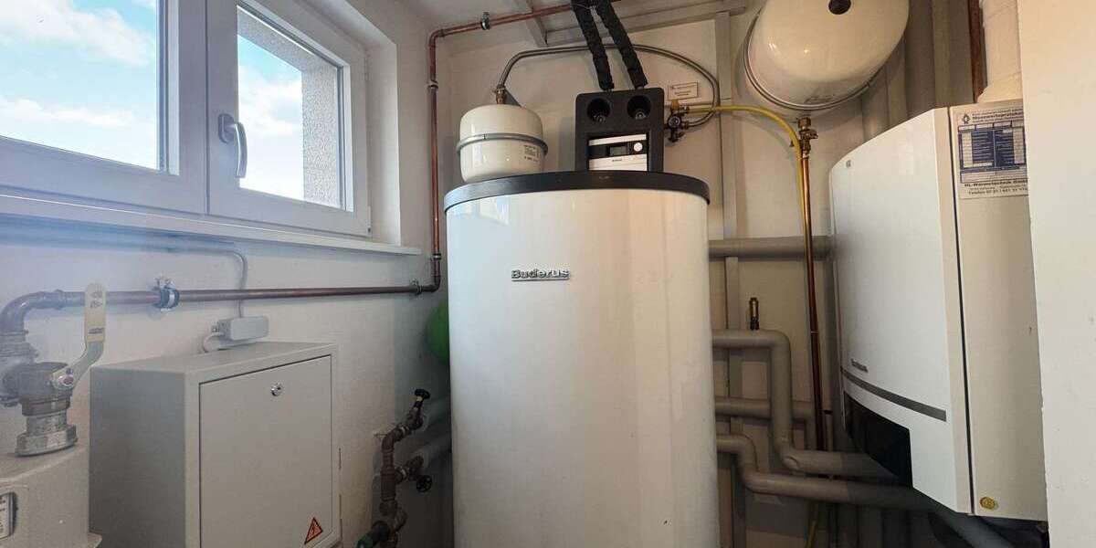 Modernes Reihenendhaus mit Wohn- und Gewerbeanteil + Garten, Garage & 3 Stellplätzen in Rheinstetten - Wohn- & Geschäftshaus Rheinstetten | Angebot:20367494