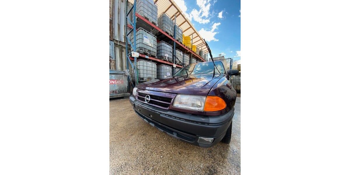 Opel Astra 47.311 km 4.500 &euro; Achern-Mösbach 77855