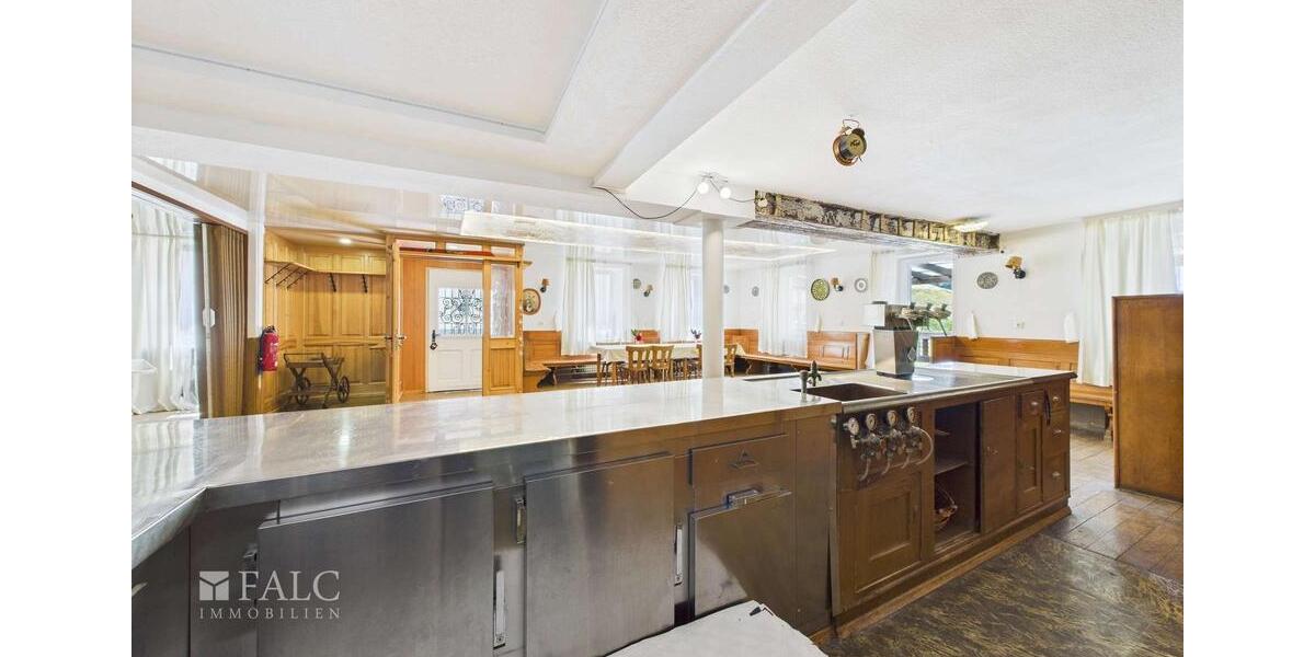 Gewerbeobjekt Ottenhöfen im Schwarzwald - 659.000&euro; | Angebot:23936744