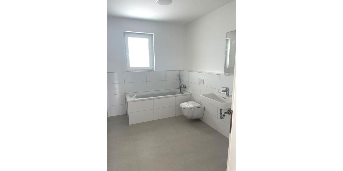 Einfamilienhaus Ötigheim - 3.5 Zimmer, 101 m&sup2;, 1.320&euro; | Angebot:25980483