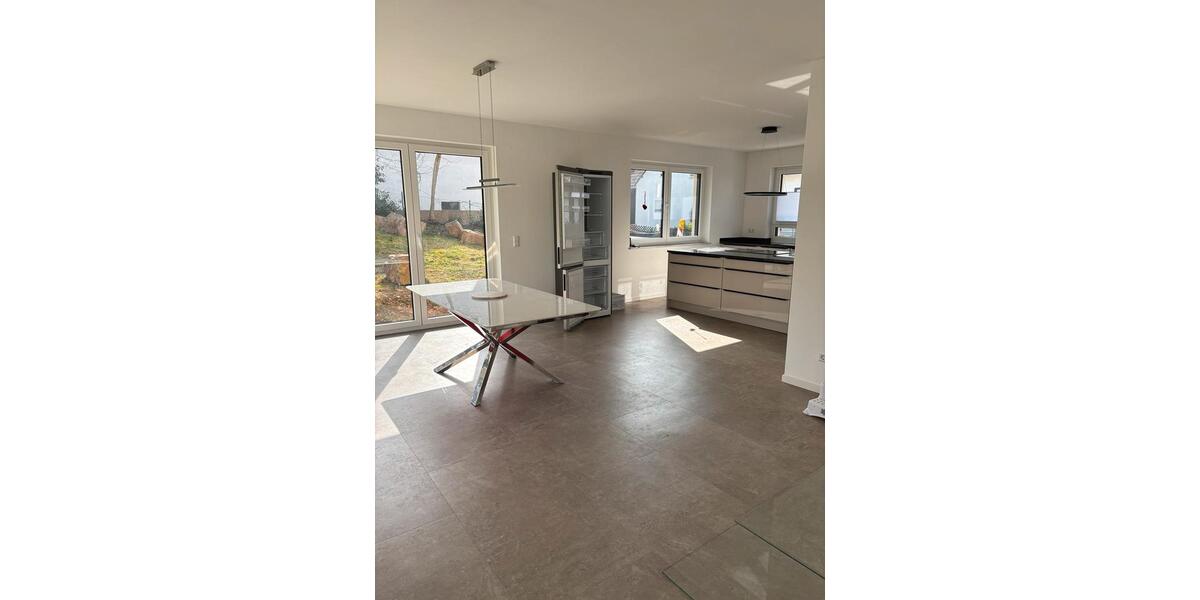 Einfamilienhaus Loffenau - 5 Zimmer, 158 m&sup2;, 790.000&euro; | Angebot:25979312