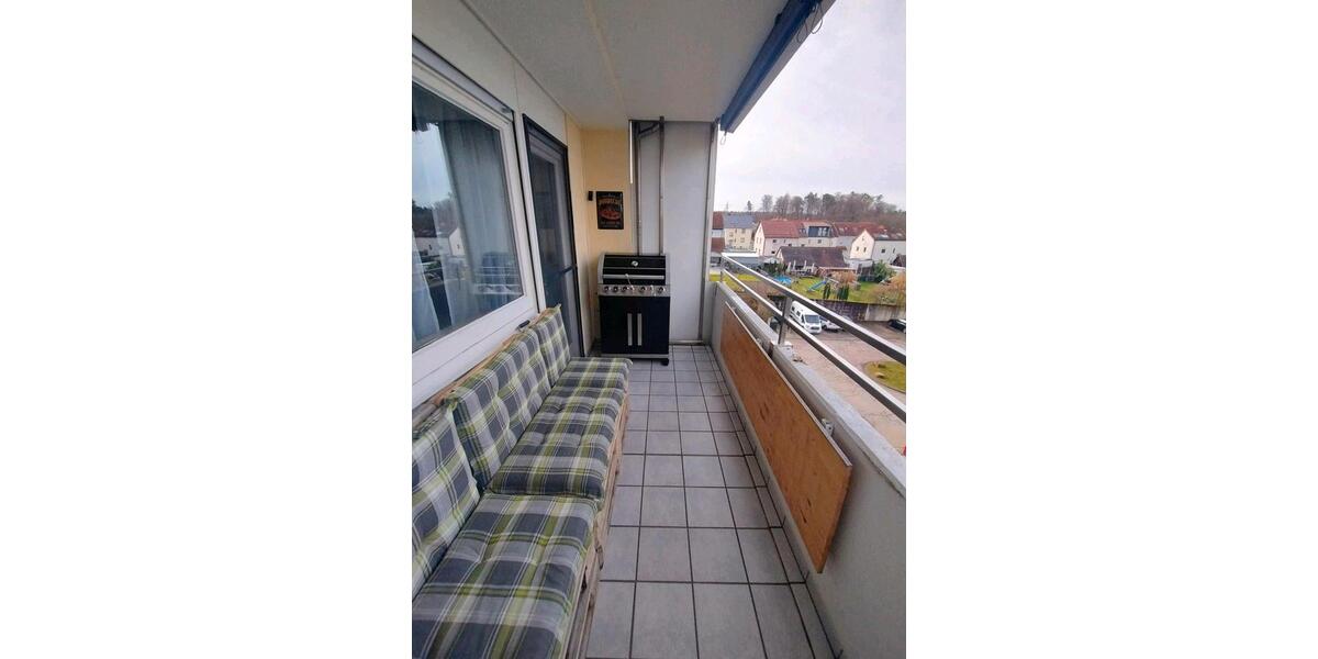 Etagenwohnung Waldbronn - 3 Zimmer, 84 m&sup2;, 279.000&euro; | Angebot:25392118