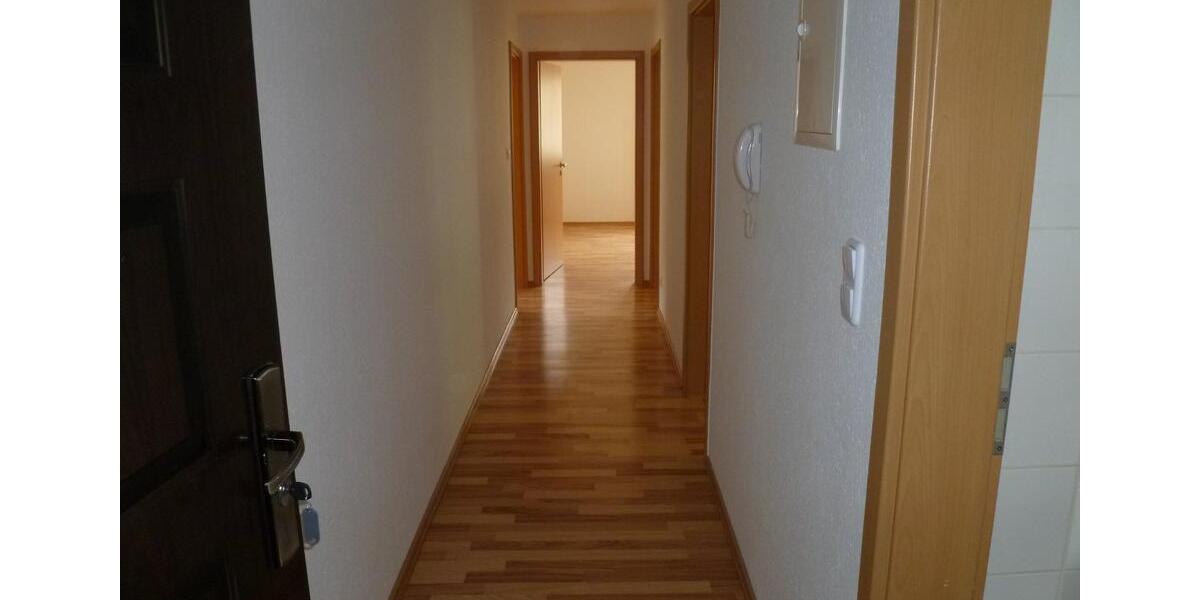 Etagenwohnung Höfen an der Enz - 3 Zimmer, 68 m&sup2;, 680&euro; | Angebot:25654047