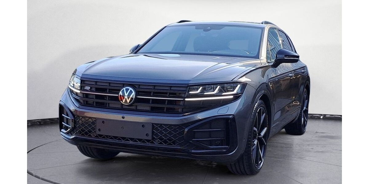 VW Touareg 2.450 km 92.445 &euro; Bühl 77815