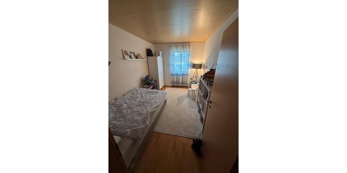 Etagenwohnung Hügelsheim - 4 Zimmer, 83 m&sup2;, 950&euro; | Angebot:25483470