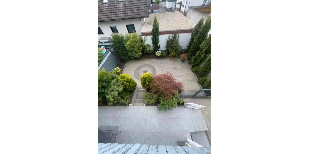 Reihenhaus Bietigheim - 7 Zimmer, 160 m&sup2;, 480.000&euro; | Angebot:26031319