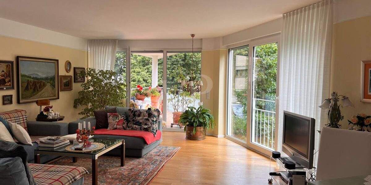 Etagenwohnung Baden-Baden / Lichtental Lichtental - 3 Zimmer, 117 m&sup2;, 553.000&euro; | Angebot:25694688