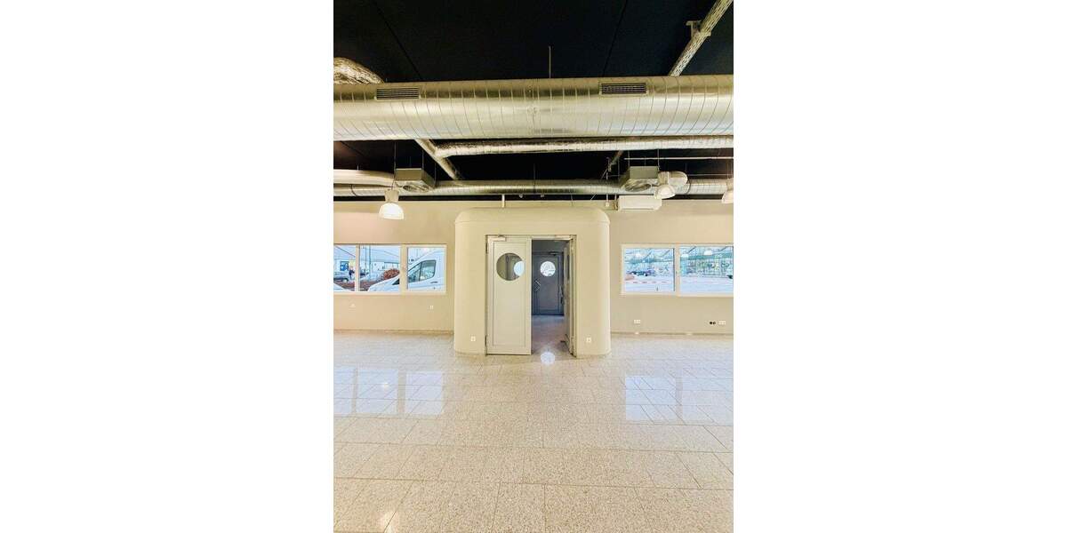 Gewerbeobjekt Karlsbad Langensteinbach - 3.100&euro; | Angebot:25850521