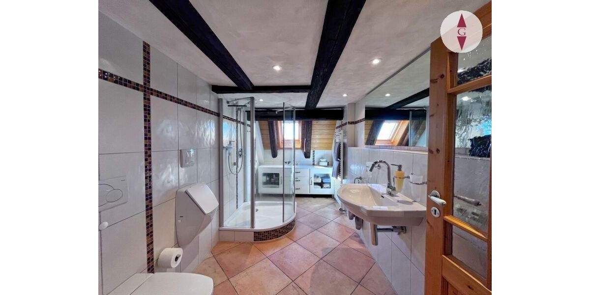 Mehrfamilienhaus, Wohnhaus Sasbachwalden - 6 Zimmer, 230 m&sup2;, 1.050.000&euro; | Angebot:25984704