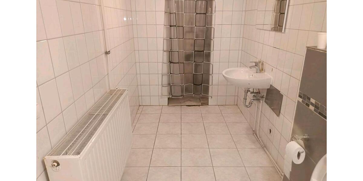 Einfamilienhaus Loffenau - 7 Zimmer, 130 m&sup2;, 1.230&euro; | Angebot:25477616