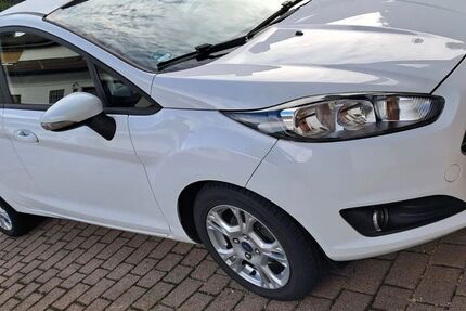 Ford Fiesta 130.000 km 4.700 &euro; Bühlertal 77830