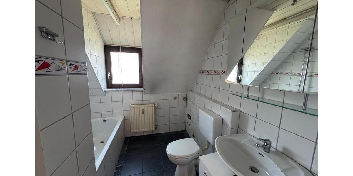 Einfamilienhaus Rheinstetten - 11 Zimmer, 226 m&sup2;, 495.000&euro; | Angebot:26729200