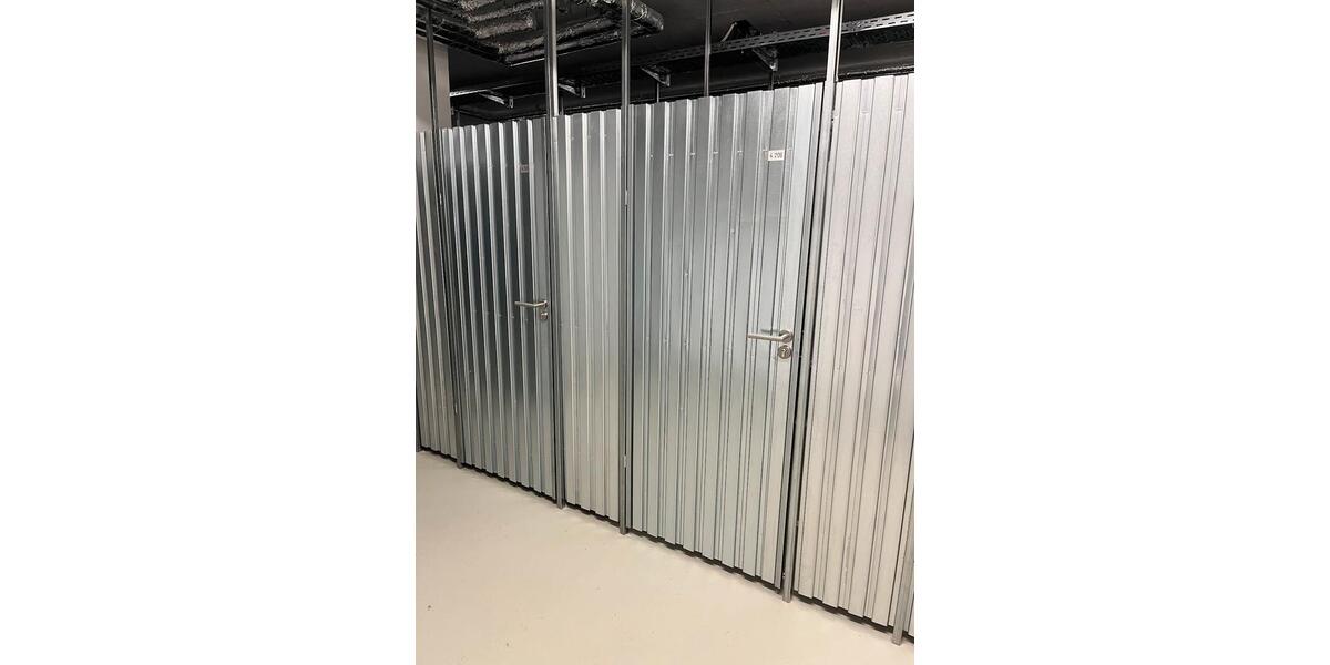 Erdgeschoßwohnung Baden-Baden Baden - 2 Zimmer, 69 m&sup2;, 989&euro; | Angebot:25902028