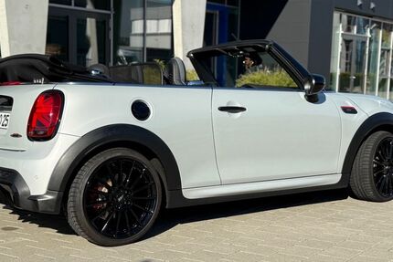 Mini John Cooper Works Cabrio 29.950 km 30.450 &euro; Keltern 75210