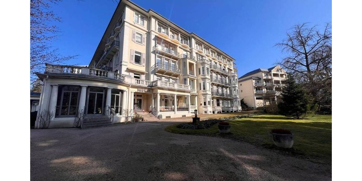 Etagenwohnung Baden-Baden Innenstadt - 2 Zimmer, 96 m&sup2;, 449.000&euro; | Angebot:25971257