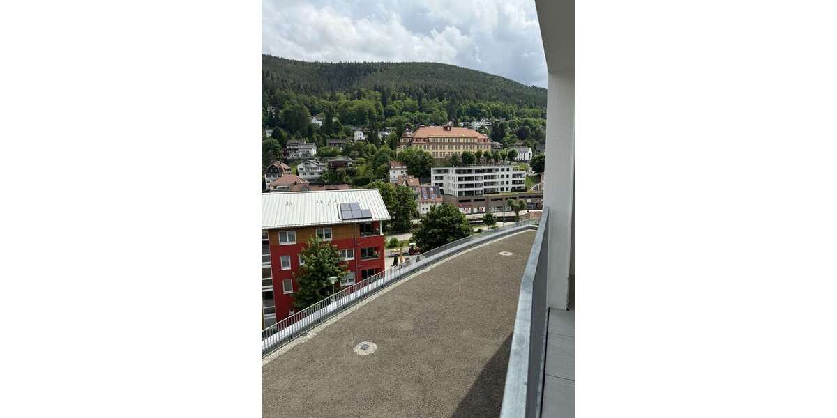 Etagenwohnung Bad Wildbad - 3 Zimmer, 99 m&sup2;, 470.000&euro; | Angebot:20817868