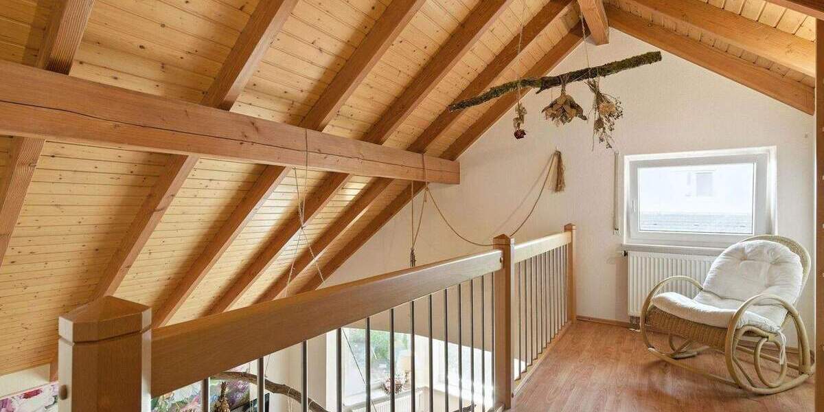 Einfamilienhaus Marxzell Pfaffenrot - 8 Zimmer, 234 m&sup2;, 580.000&euro; | Angebot:25728697