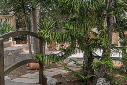 Haus Ettlingen - 8 Zimmer, 250 m&sup2;, 1.190.000&euro; | Angebot:25308449