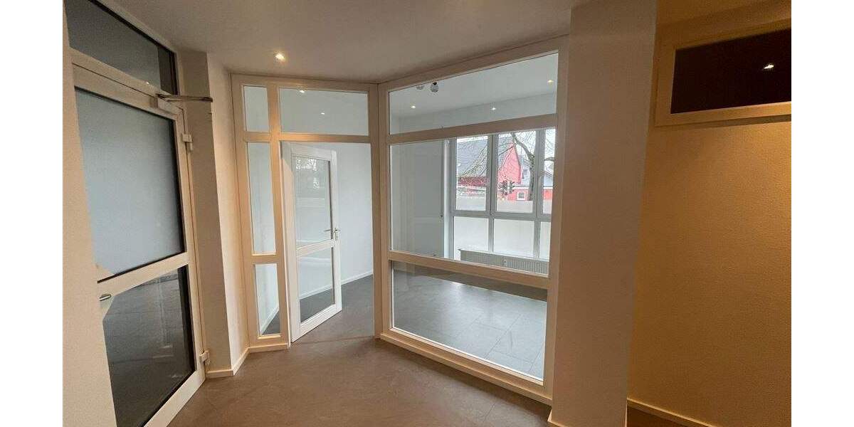 Gewerbeobjekt Steinmauern - 4 Zimmer, 120 m&sup2;, 950&euro; | Angebot:25743491