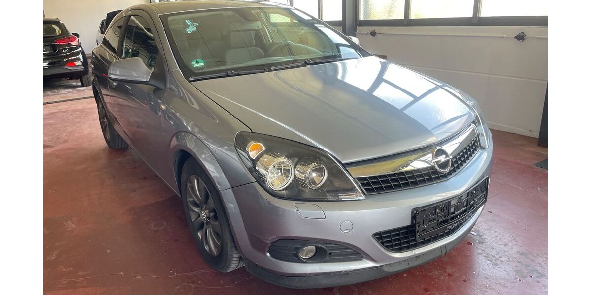 Opel Astra 139.000 km 2.500 &euro; Baden-Württemberg - Hechingen 72379