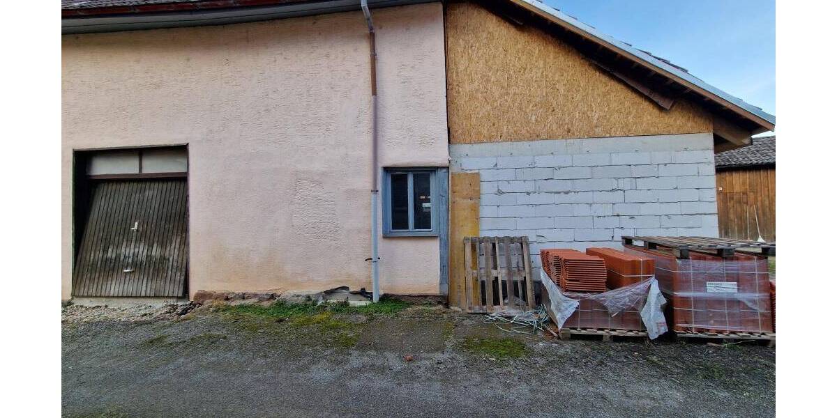 Mehrfamilienhaus, Wohnhaus Gernsbach Hilpertsau - 7 Zimmer, 156 m&sup2;, 179.000&euro; | Angebot:25748643