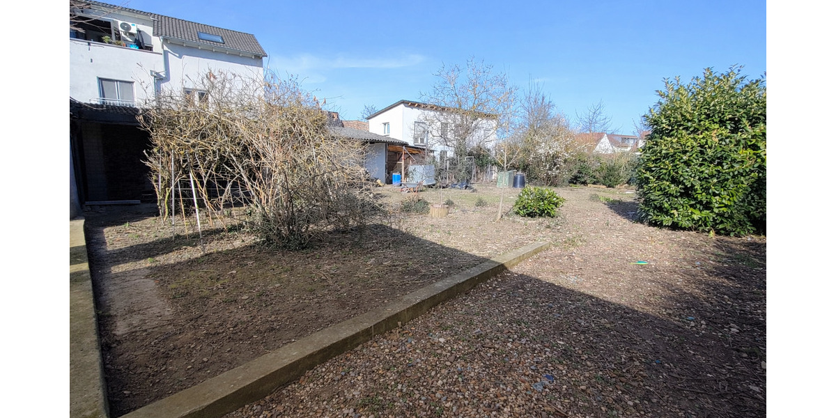 Grundstück Steinmauern - 210.000&euro; | Angebot:25744725