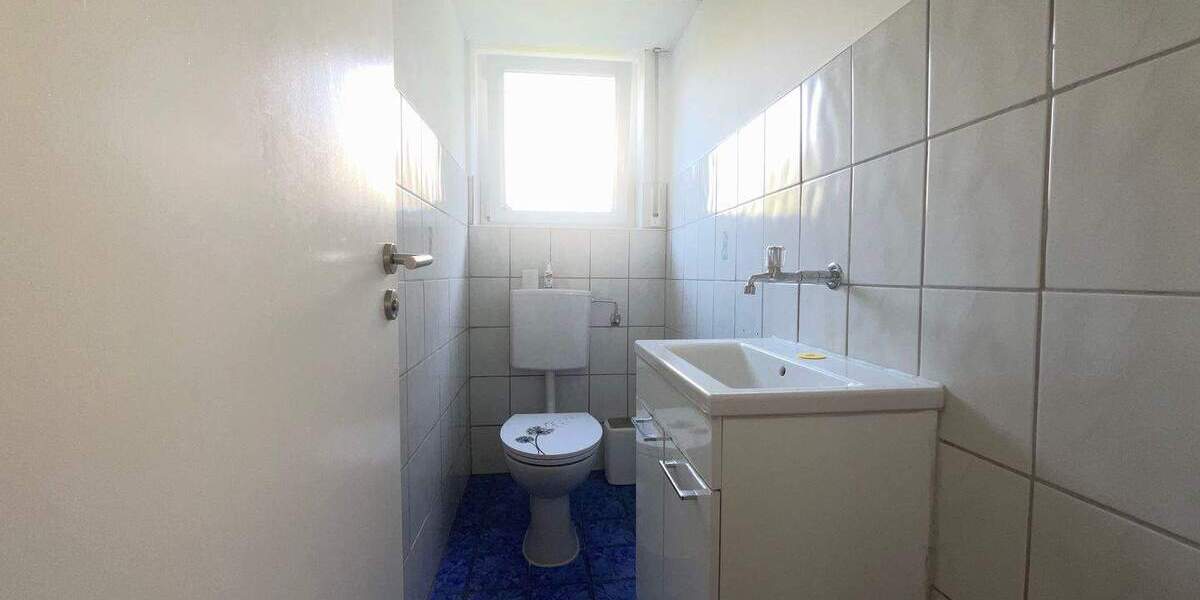 Etagenwohnung Baden-Baden Innenstadt - 3 Zimmer, 76 m&sup2;, 265.000&euro; | Angebot:25677039