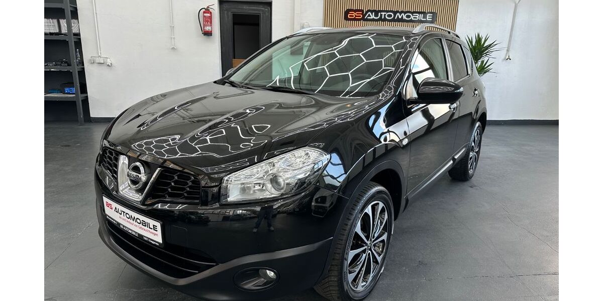 Nissan Qashqai 87.500 km 9.400 &euro; Gaggenau 76571
