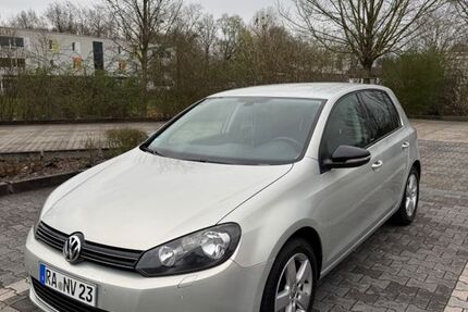VW Golf 86.000 km 8.450 &euro; Rastatt 76437