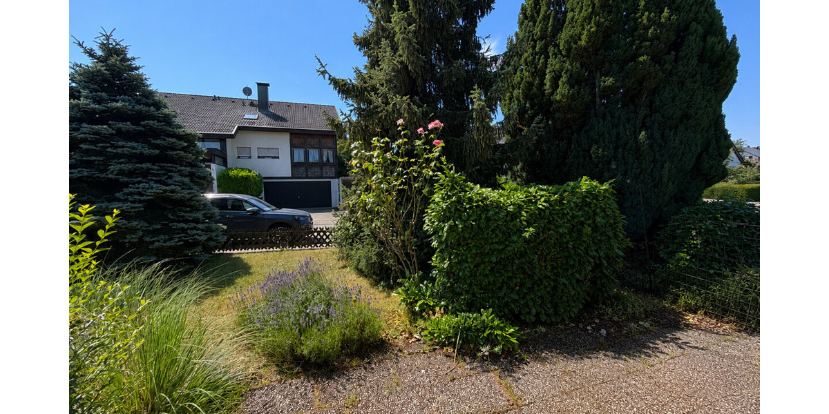 Reserviert - 1-2 Famhaus in sehr toller Lage - Zweifamilienhaus Straubenhardt | Angebot:27023546