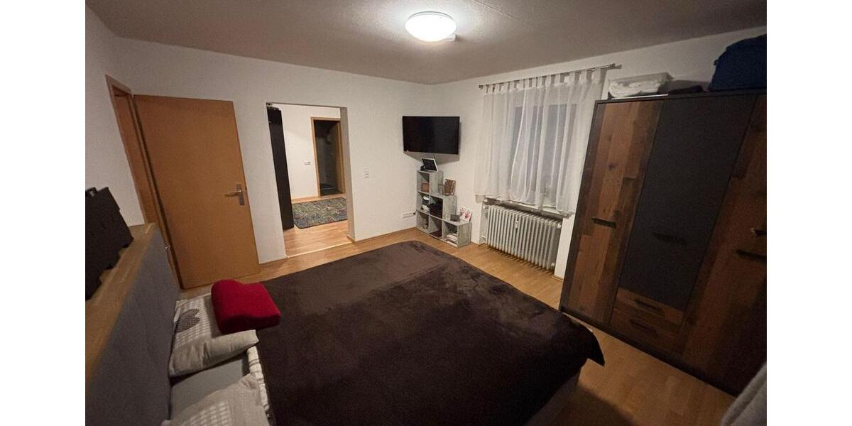 Etagenwohnung Seewald - 4 Zimmer, 98 m&sup2;, 900&euro; | Angebot:25639524