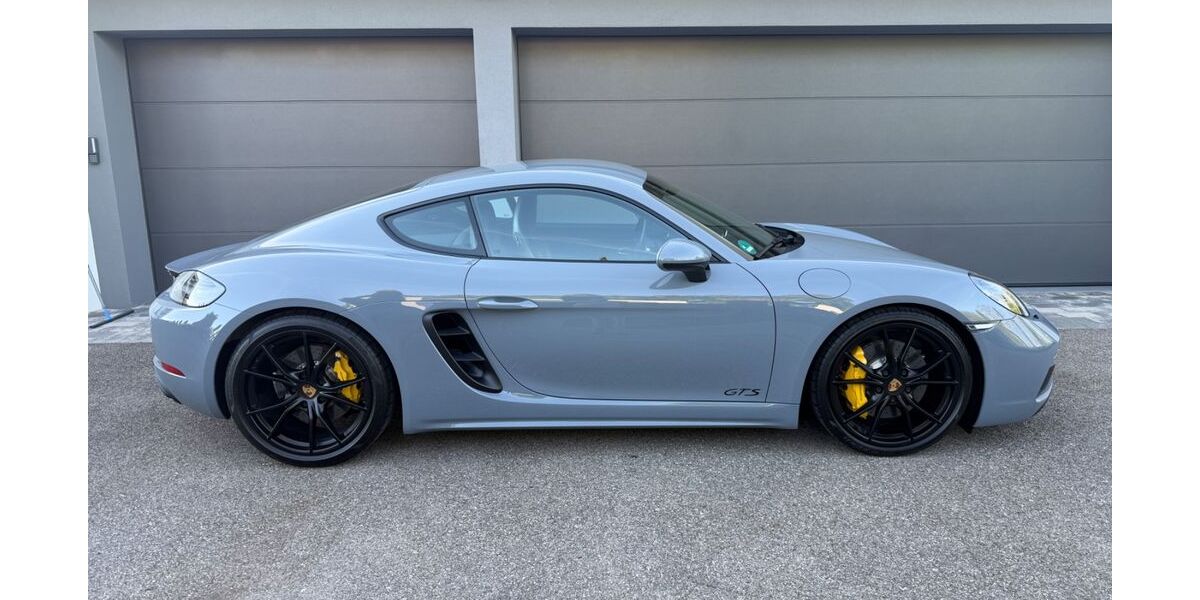 Porsche Cayman 9.200 km 79.990 &euro; Rheinau 77866