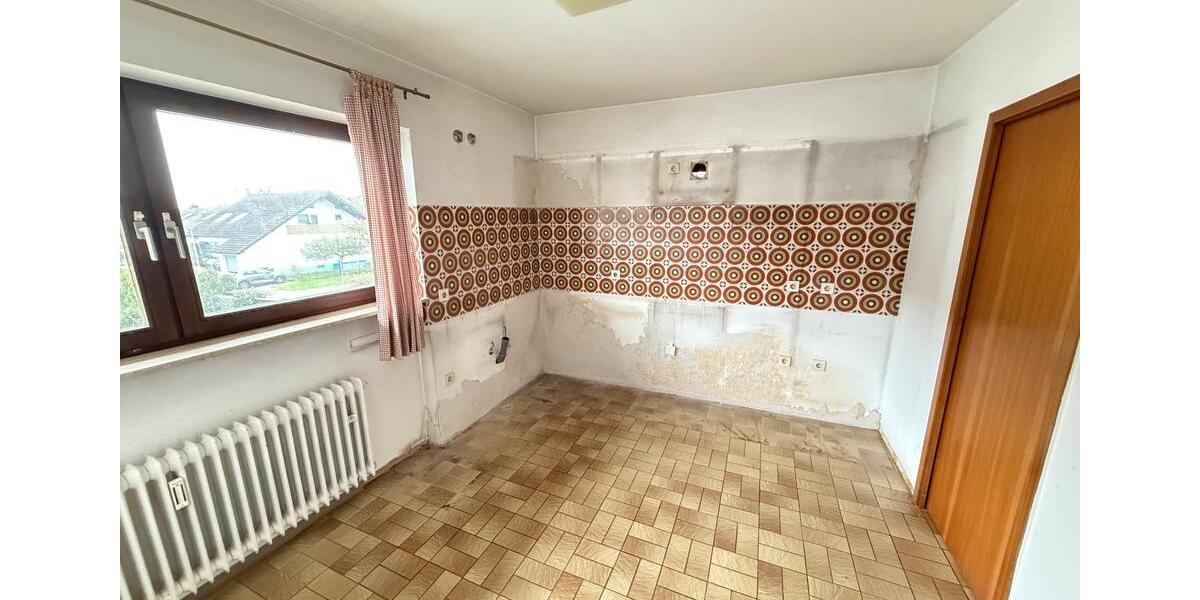 Einfamilienhaus Rheinstetten - 11 Zimmer, 320 m&sup2;, 749.000&euro; | Angebot:25823876