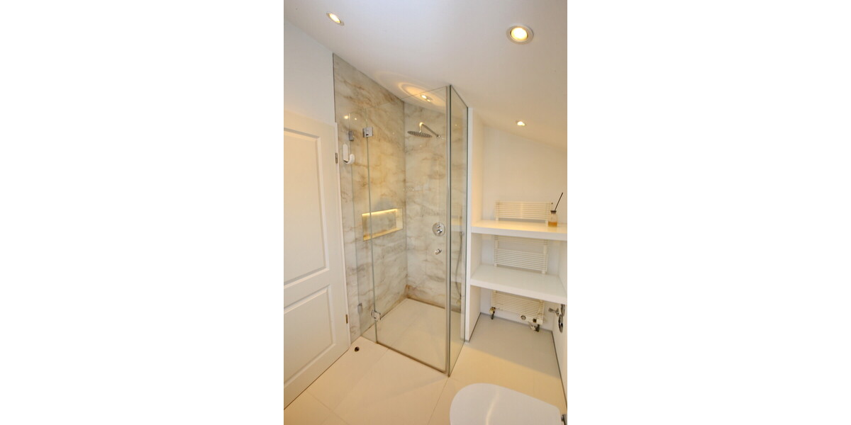 Exklusives Einfamilienhaus mit ELW in Traumlage - Zweifamilienhaus Sinzheim | Angebot:25419100