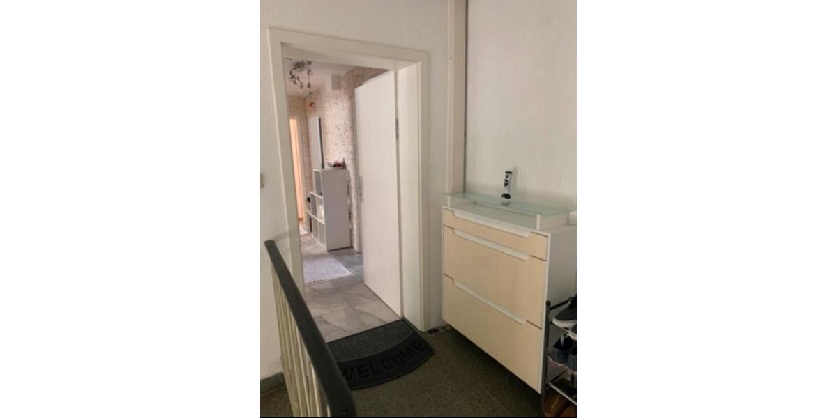 Dachgeschoßwohnung Keltern - 3 Zimmer, 73 m&sup2;, 550&euro; | Angebot:21365442