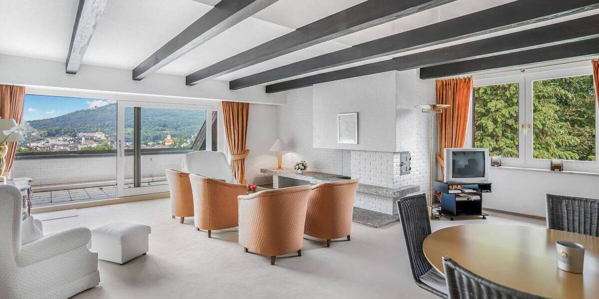 Etagenwohnung Baden-Baden Innenstadt - 4 Zimmer, 156 m&sup2;, 725.000&euro; | Angebot:25666701