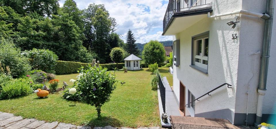 Mehrfamilienhaus, Wohnhaus Neuenbürg - 8 Zimmer, 246 m&sup2;, 820.000&euro; | Angebot:25940918