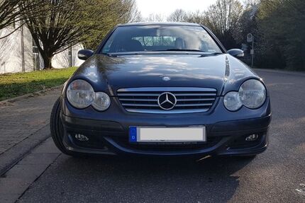 Mercedes-Benz CL 200 124.500 km 4.900 &euro; Rastatt 76437