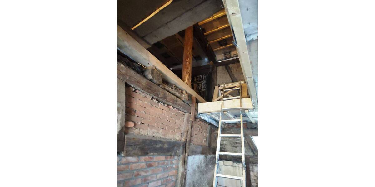 Mehrfamilienhaus, Wohnhaus Gernsbach Hilpertsau - 7 Zimmer, 156 m&sup2;, 179.000&euro; | Angebot:25748643