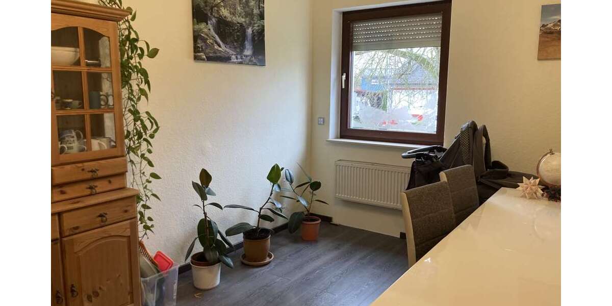 Etagenwohnung Rastatt / Wintersdorf Wintersdorf - 4 Zimmer, 98 m&sup2;, 275.000&euro; | Angebot:25832445